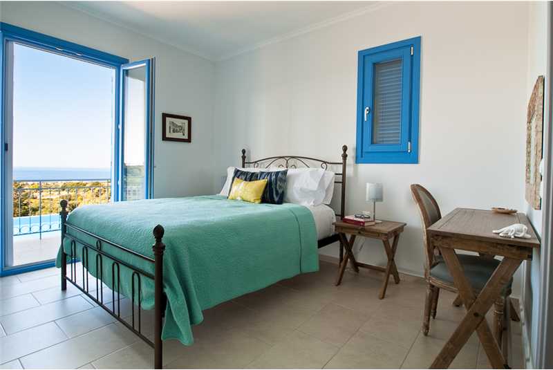 Villa Ersi double bedroom