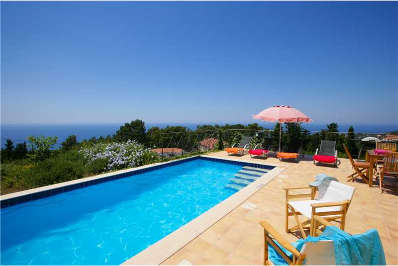 Villa Hilltop swimming pool with wonderful sea views
